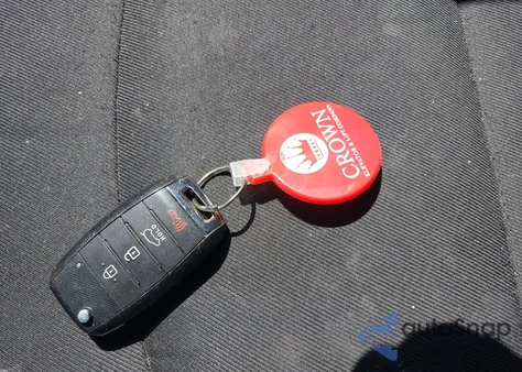 2019 Kia Soul + z USA, uszkodzony, nr VIN KNDJP3A52K7668498